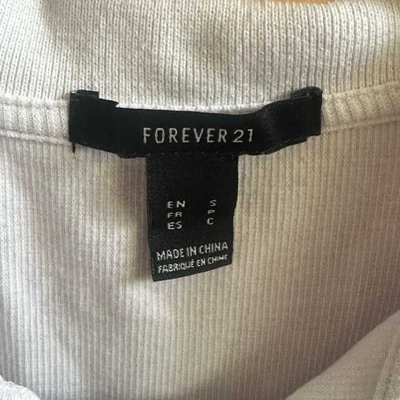 Forever 21 White Ribbed Top - Picture 3 of 5